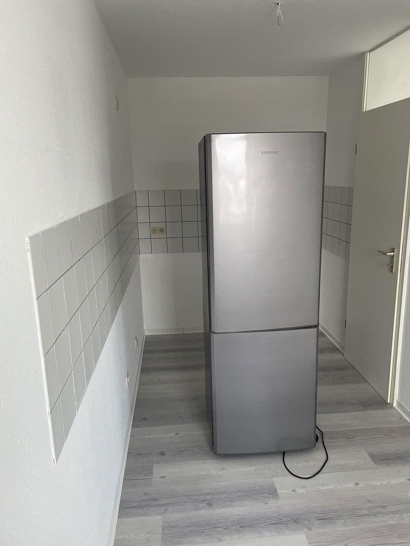 Prenájom bytu 2-izbový 52 m², Hallesche Allee 13, Karlsruhe, Bádensko-Wurttembersko Prenájom bytu 2-izbový 52 m², Hallesche Allee 13, Karlsruhe, Bádensko-Wurttembersko