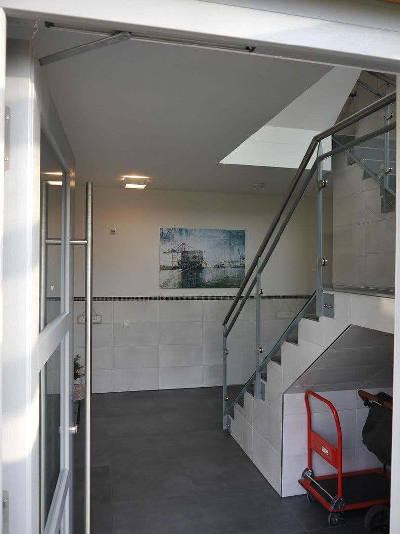 Prenájom bytu 3-izbový 88 m², Bereich Bahnhofstrasse / Zur Heide / Heideweg / Grenzweg, Neu Wulmstorf, Dolné Sasko Prenájom bytu 3-izbový 88 m², Bereich Bahnhofstrasse / Zur Heide / Heideweg / Grenzweg, Neu Wulmstorf, Dolné Sasko