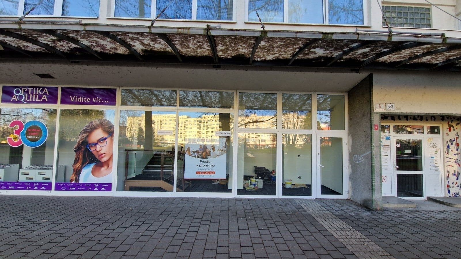 Prenájom nebytového priestoru 71 m², nám. Republiky, Havířov, Moravskoslezský kraj Prenájom nebytového priestoru 71 m², nám. Republiky, Havířov, Moravskoslezský kraj