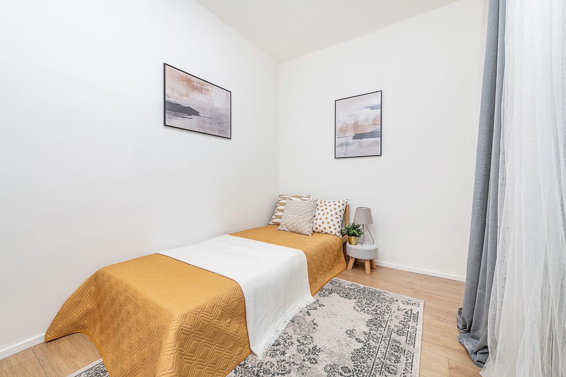 Predaj bytu 3-izbový 54 m², Zvánovická, Praha, Praha Predaj bytu 3-izbový 54 m², Zvánovická, Praha, Praha