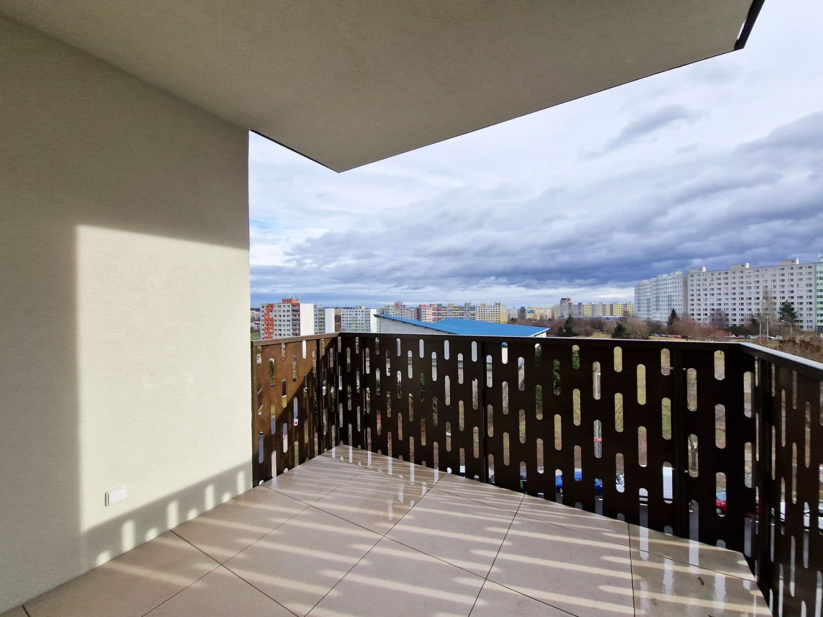 Prenájom bytu 2-izbový 72 m², Mukařovského, Praha, Praha Prenájom bytu 2-izbový 72 m², Mukařovského, Praha, Praha