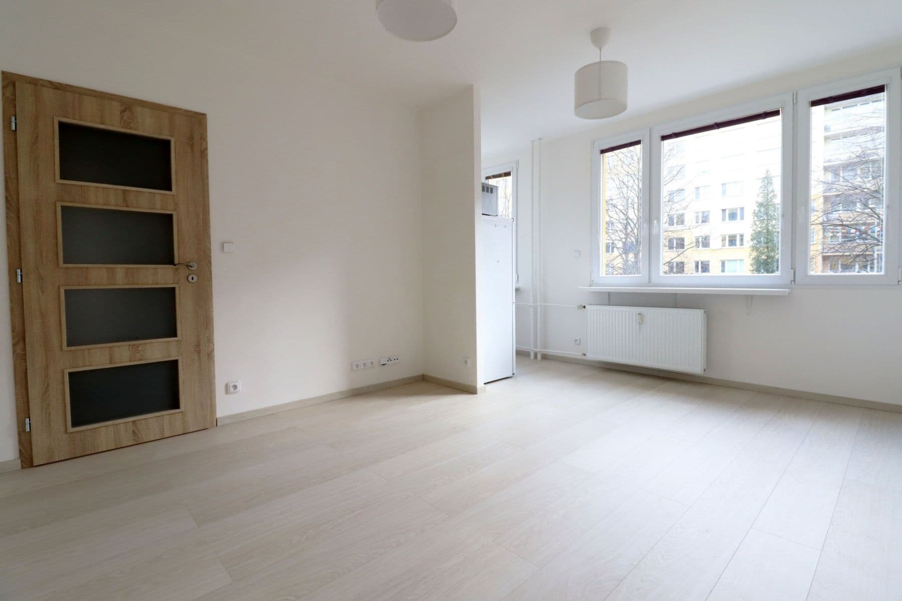 Prenájom bytu 1-izbový 27 m², Českolipská, Praha, Praha Prenájom bytu 1-izbový 27 m², Českolipská, Praha, Praha