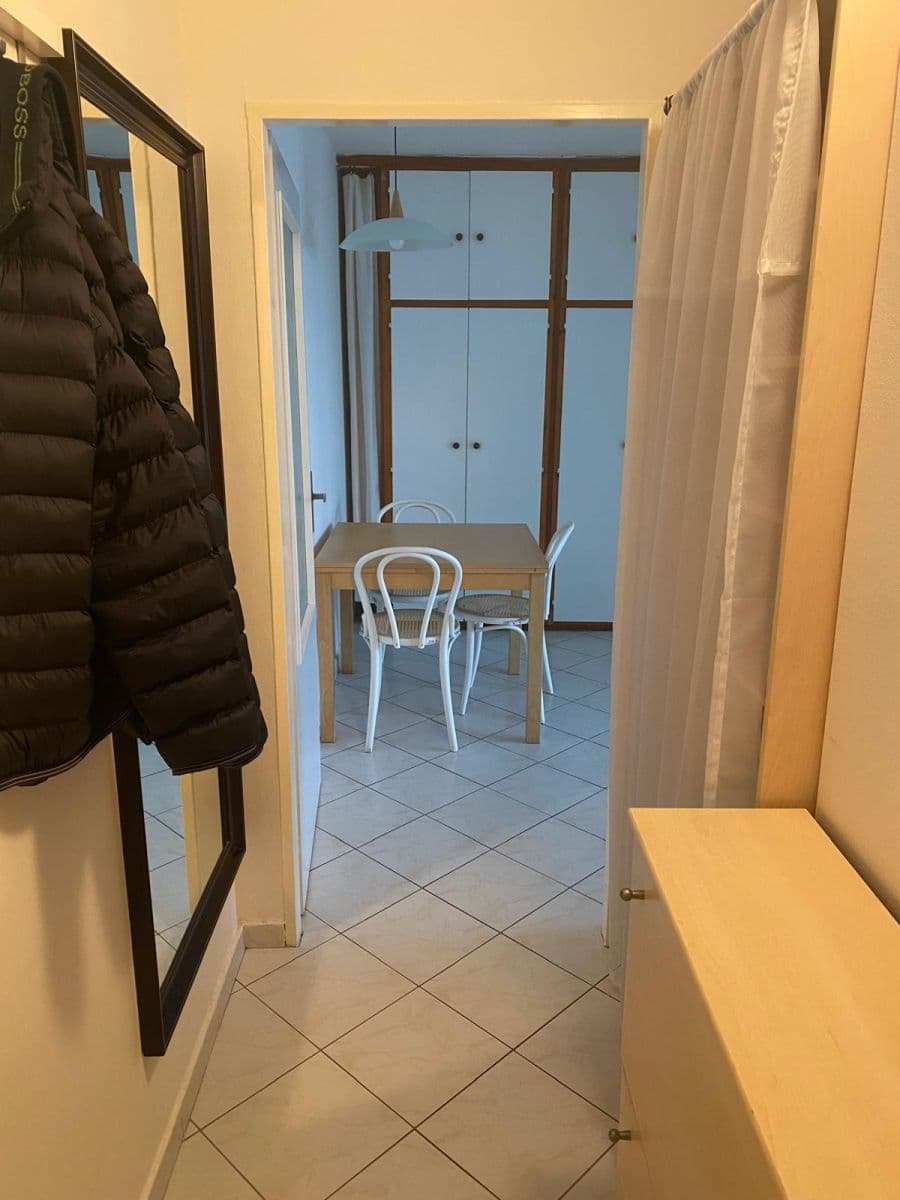 Prenájom bytu 2-izbový 42 m², Nekvasilova, Praha, Praha Prenájom bytu 2-izbový 42 m², Nekvasilova, Praha, Praha