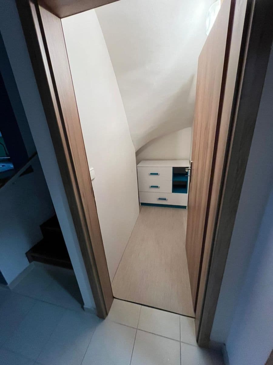 Prenájom domu 125 m², pozemek 300 m², Na Zámku, Nehvizdy, Středočeský kraj Prenájom domu 125 m², pozemek 300 m², Na Zámku, Nehvizdy, Středočeský kraj