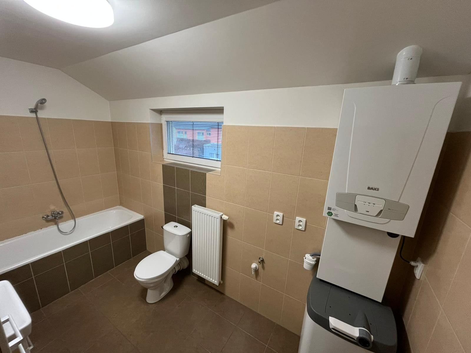 Prenájom domu 125 m², pozemek 300 m², Na Zámku, Nehvizdy, Středočeský kraj Prenájom domu 125 m², pozemek 300 m², Na Zámku, Nehvizdy, Středočeský kraj