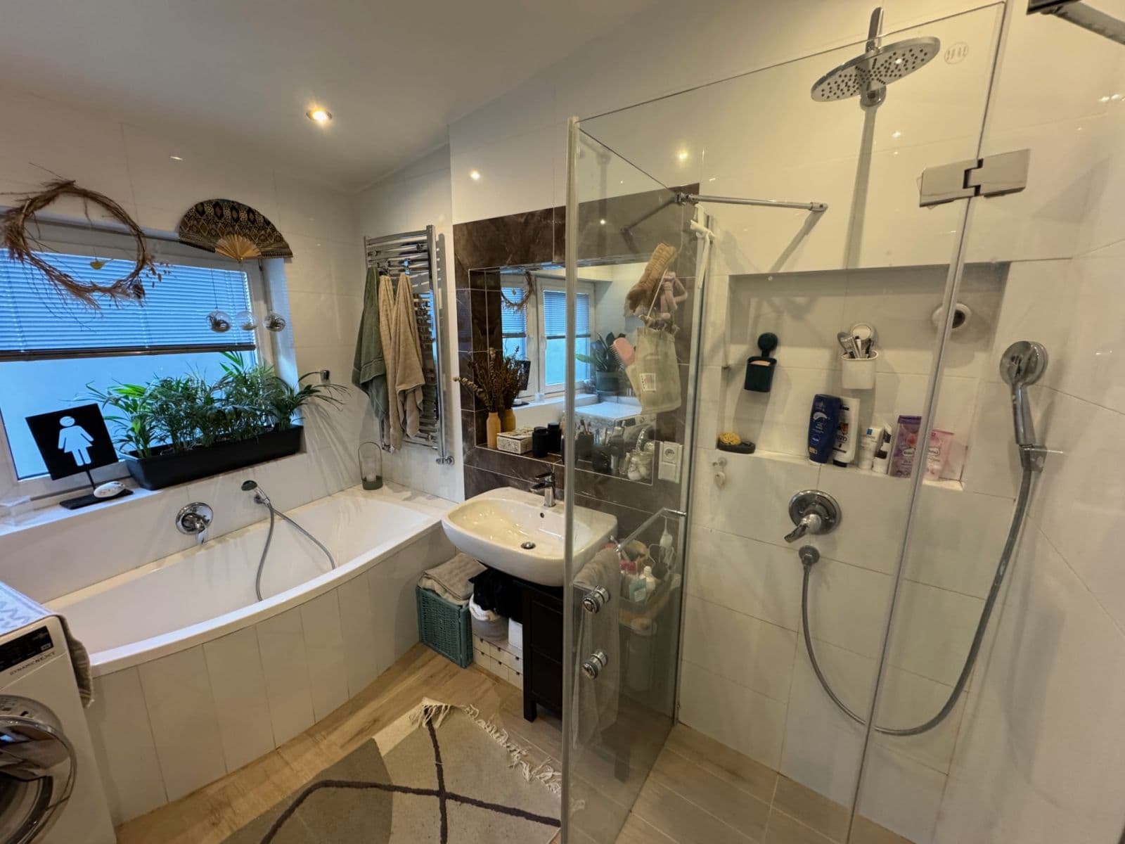 Prenájom bytu 4-izbový 85 m², U Michelského mlýna, Praha, Praha Prenájom bytu 4-izbový 85 m², U Michelského mlýna, Praha, Praha