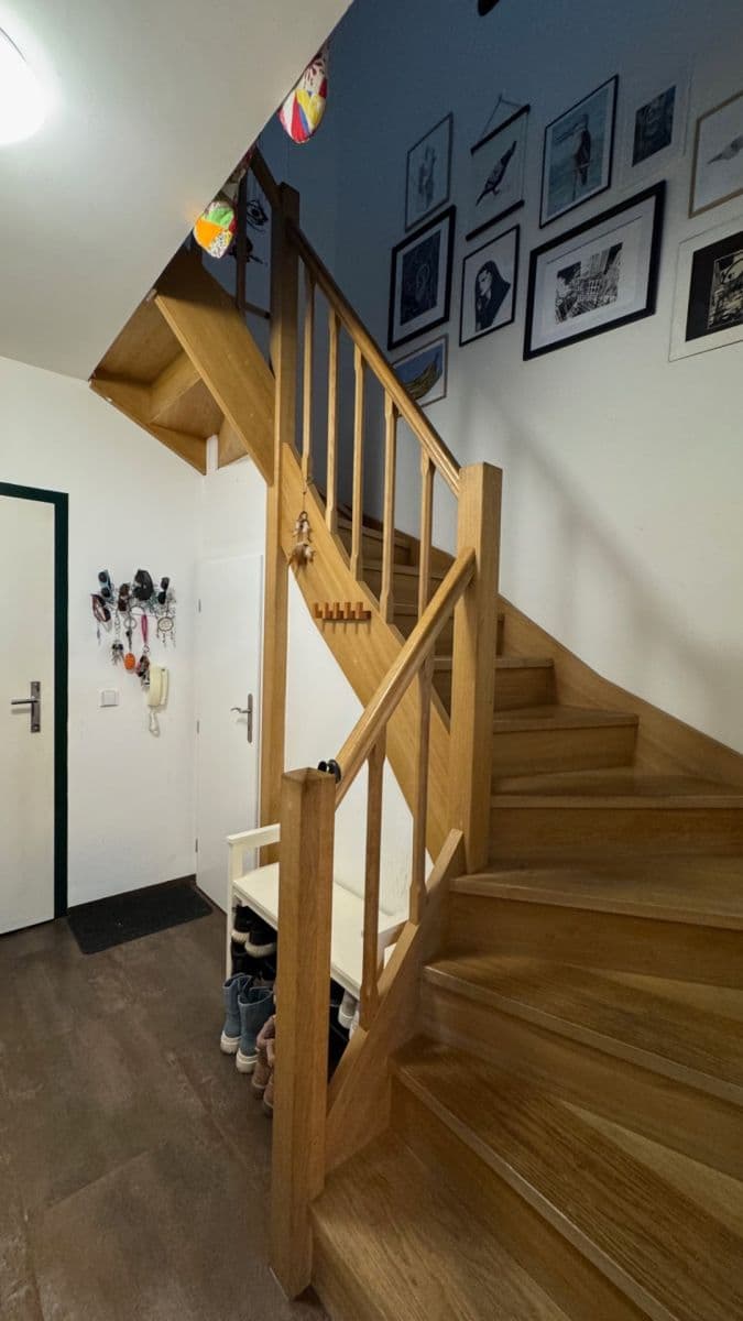 Prenájom bytu 4-izbový 85 m², U Michelského mlýna, Praha, Praha Prenájom bytu 4-izbový 85 m², U Michelského mlýna, Praha, Praha