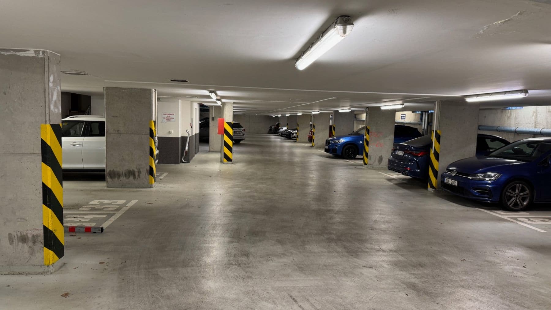 Prenájom bytu 4-izbový 85 m², U Michelského mlýna, Praha, Praha Prenájom bytu 4-izbový 85 m², U Michelského mlýna, Praha, Praha