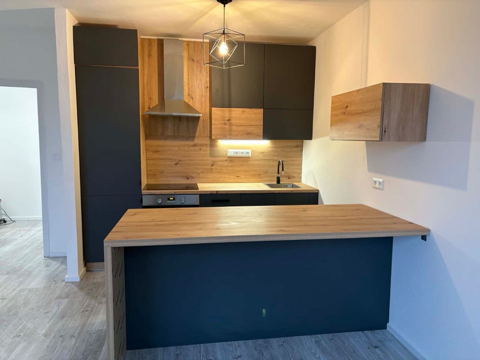 Prenájom bytu 2-izbový 48 m², Obvodová, Ústí nad Labem, Ústecký kraj Prenájom bytu 2-izbový 48 m², Obvodová, Ústí nad Labem, Ústecký kraj