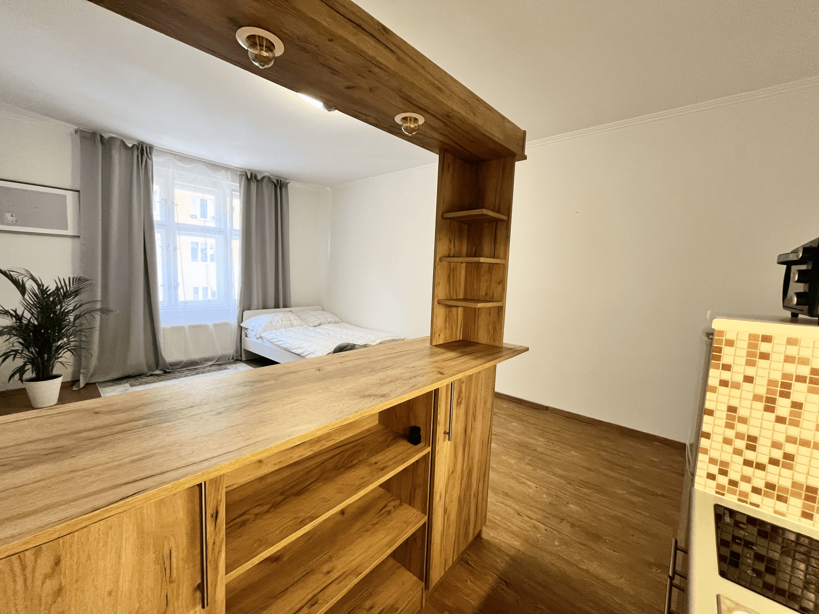 Prenájom bytu 35 m², Jeseniova, Praha, Praha Prenájom bytu 35 m², Jeseniova, Praha, Praha