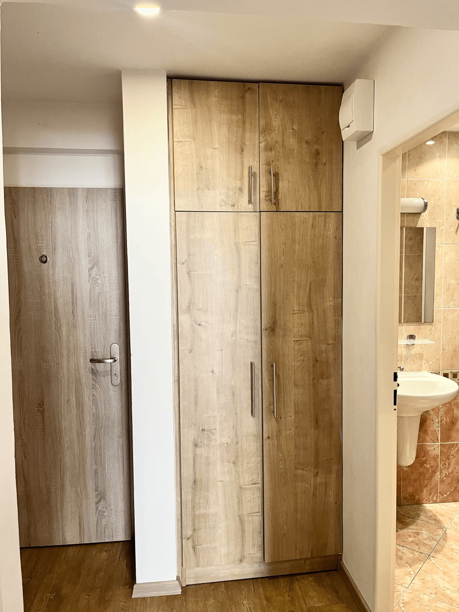 Prenájom bytu 35 m², Jeseniova, Praha, Praha Prenájom bytu 35 m², Jeseniova, Praha, Praha