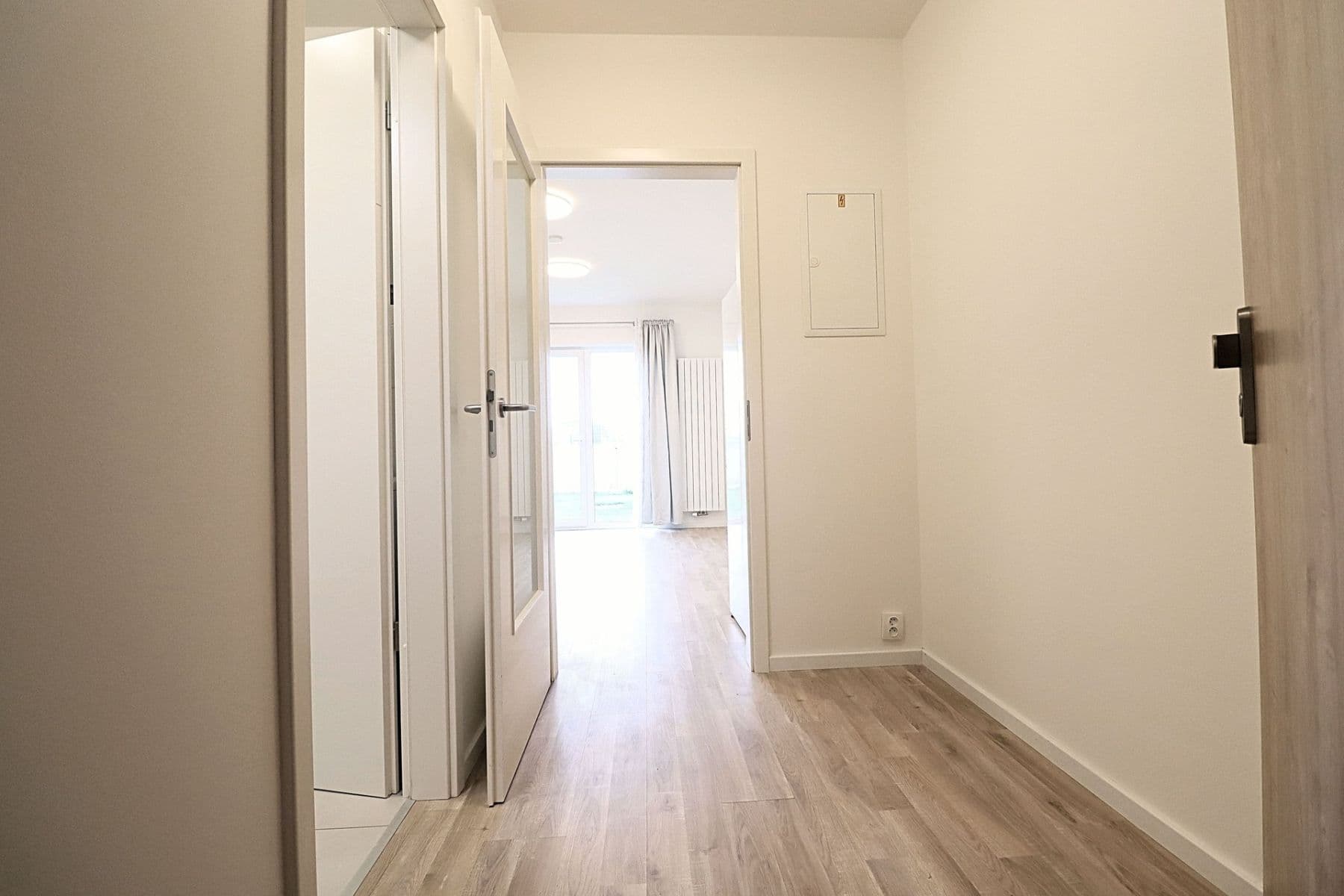 Prenájom bytu 1-izbový 52 m², Novovysočanská, Praha, Praha Prenájom bytu 1-izbový 52 m², Novovysočanská, Praha, Praha