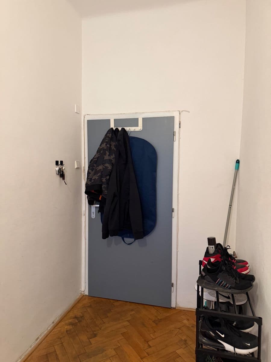 Prenájom bytu 2-izbový 58 m², Tusarova, Praha, Praha Prenájom bytu 2-izbový 58 m², Tusarova, Praha, Praha