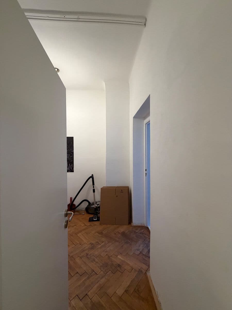 Prenájom bytu 2-izbový 58 m², Tusarova, Praha, Praha Prenájom bytu 2-izbový 58 m², Tusarova, Praha, Praha