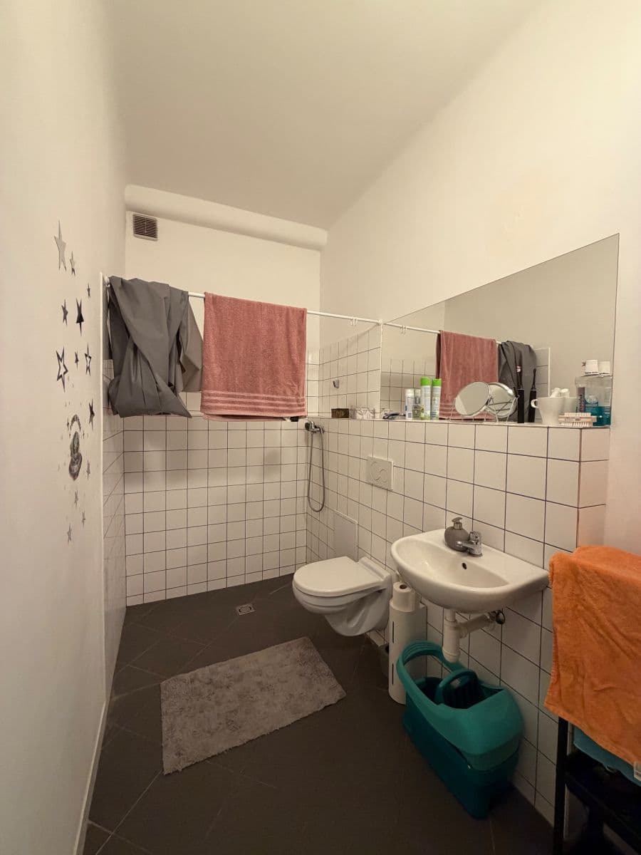 Prenájom bytu 2-izbový 58 m², Tusarova, Praha, Praha Prenájom bytu 2-izbový 58 m², Tusarova, Praha, Praha