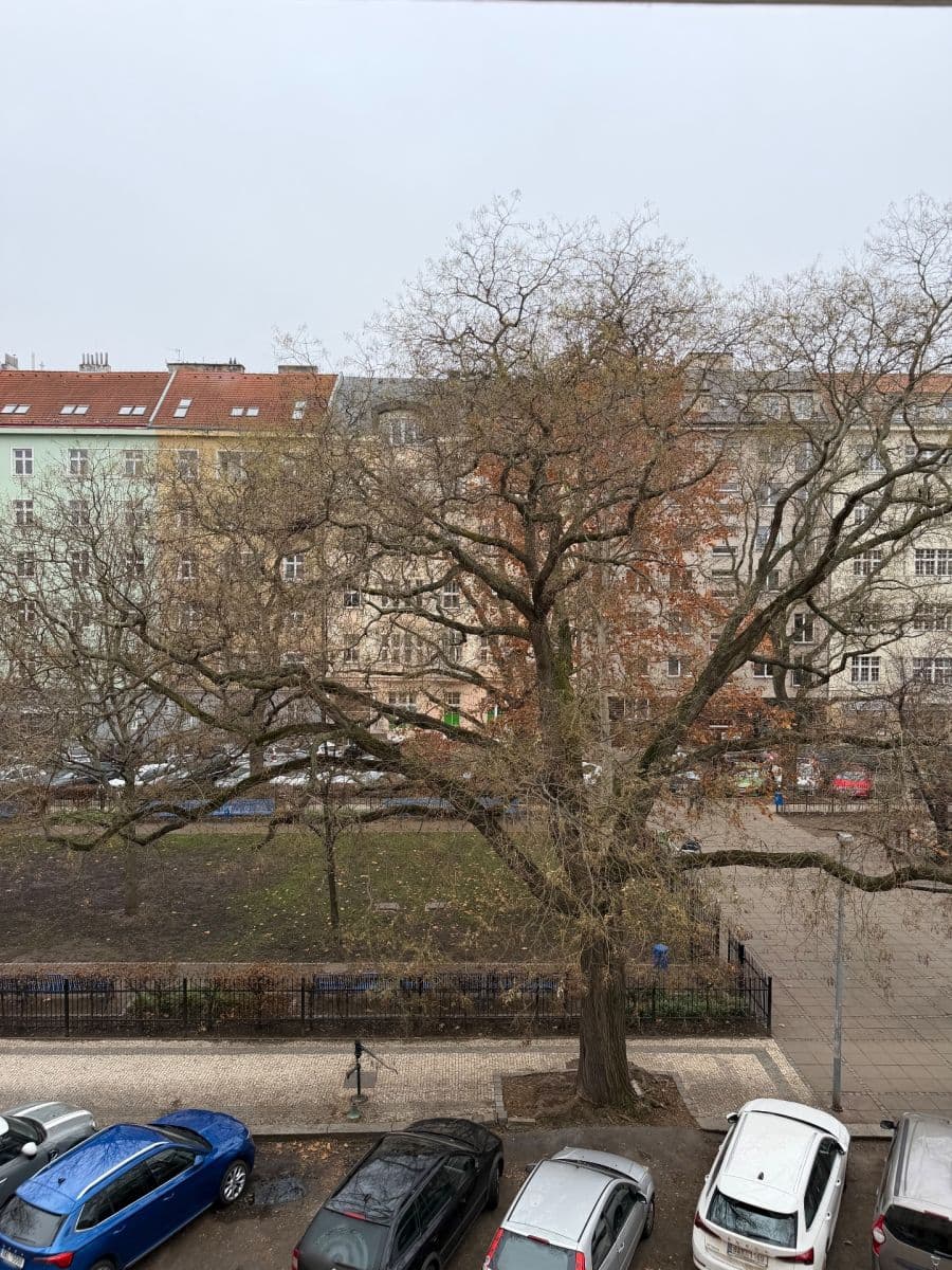 Prenájom bytu 2-izbový 58 m², Tusarova, Praha, Praha Prenájom bytu 2-izbový 58 m², Tusarova, Praha, Praha