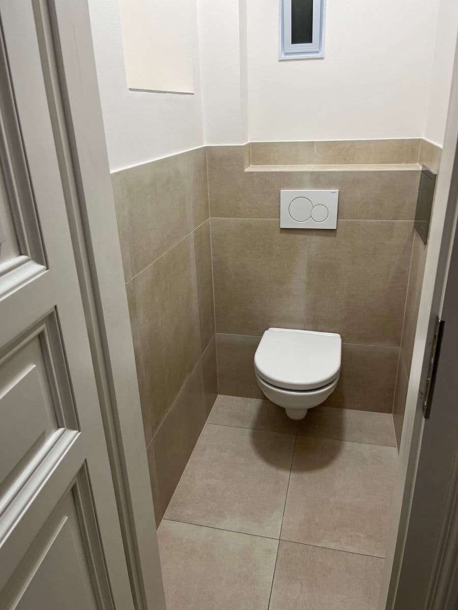 Prenájom kancelárie 72 m², Korunní, Praha, Praha Prenájom kancelárie 72 m², Korunní, Praha, Praha