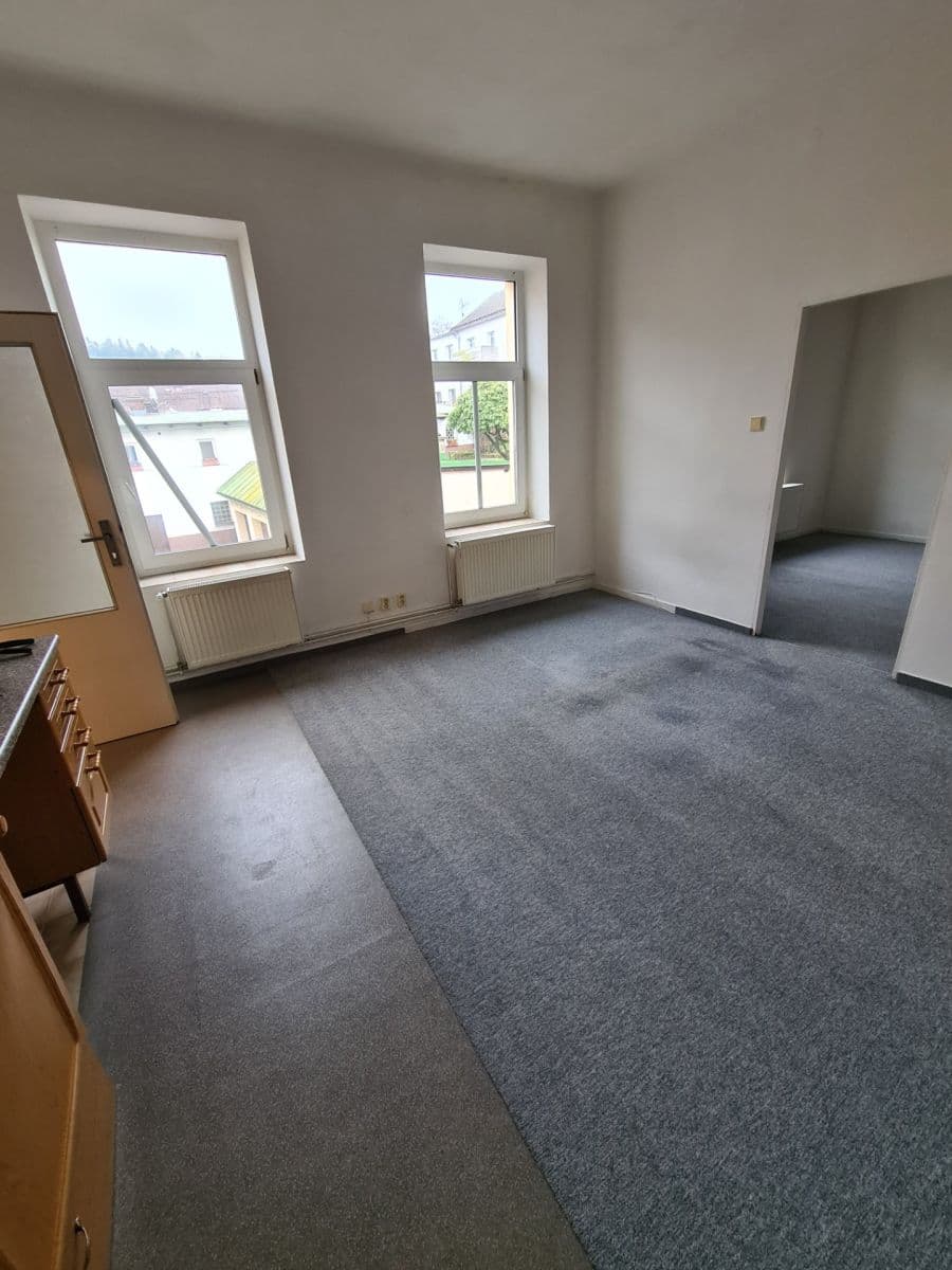 Prenájom bytu 2-izbový 42 m², Křížová, Jablonec nad Nisou, Liberecký kraj Prenájom bytu 2-izbový 42 m², Křížová, Jablonec nad Nisou, Liberecký kraj