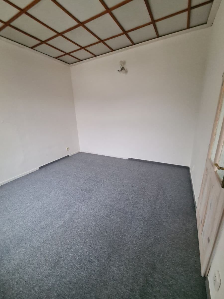 Prenájom bytu 2-izbový 42 m², Křížová, Jablonec nad Nisou, Liberecký kraj Prenájom bytu 2-izbový 42 m², Křížová, Jablonec nad Nisou, Liberecký kraj