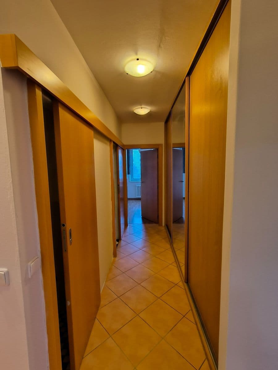 Prenájom bytu 3-izbový 80 m², Moldavská, Brno, Jihomoravský kraj Prenájom bytu 3-izbový 80 m², Moldavská, Brno, Jihomoravský kraj