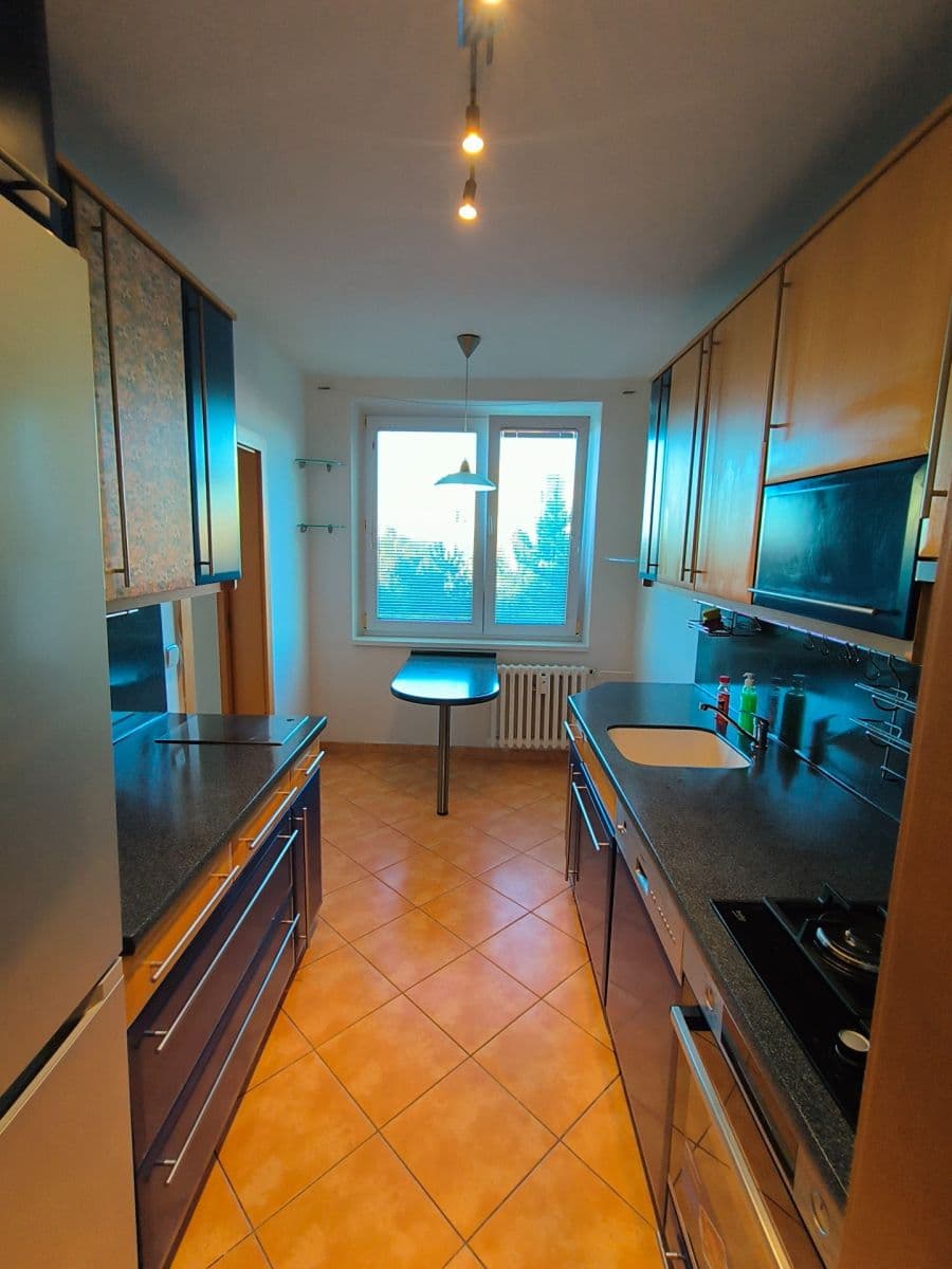 Prenájom bytu 3-izbový 80 m², Moldavská, Brno, Jihomoravský kraj Prenájom bytu 3-izbový 80 m², Moldavská, Brno, Jihomoravský kraj