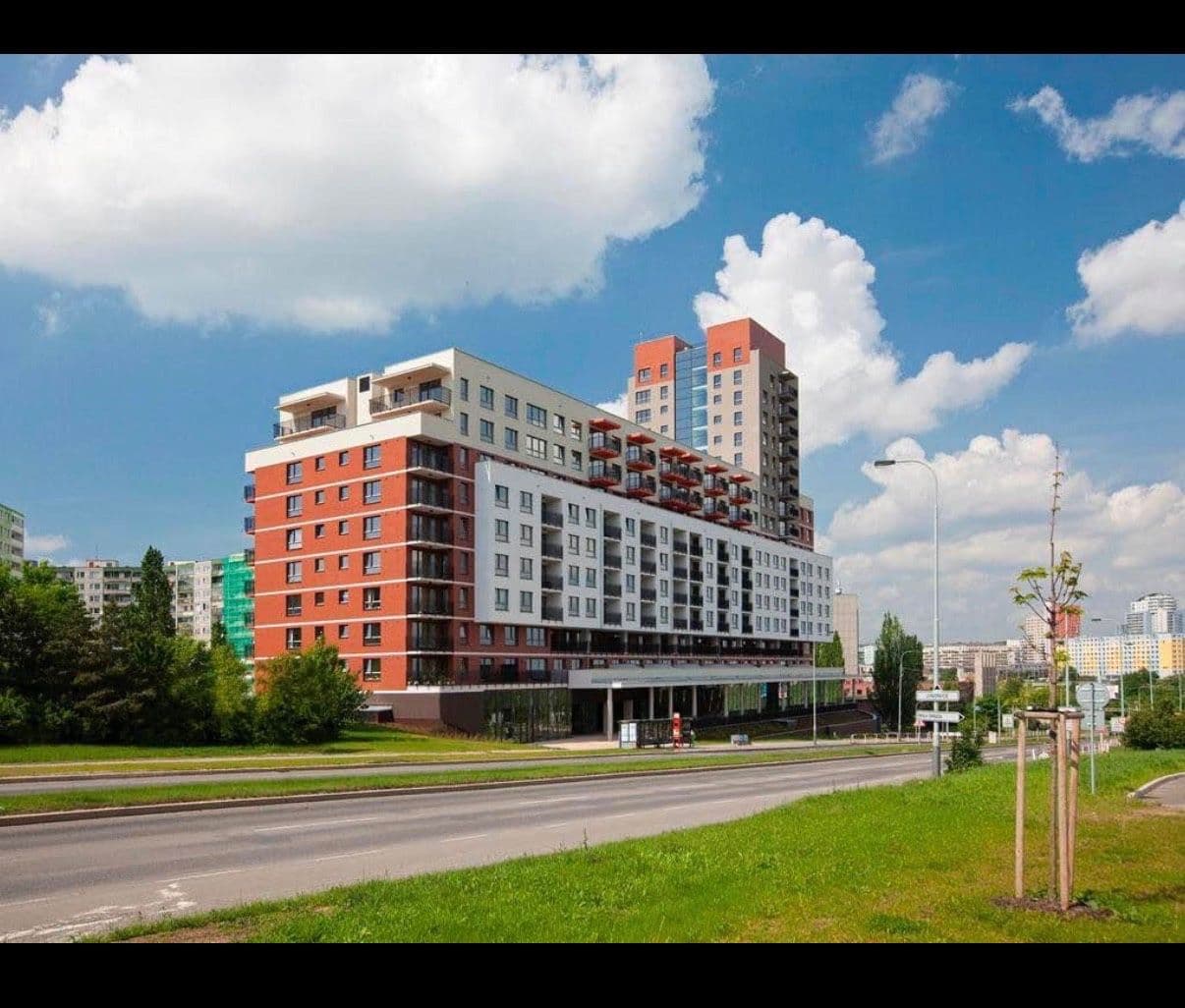 Prenájom bytu 2-izbový 74 m², Jeremiášova, Praha, Praha Prenájom bytu 2-izbový 74 m², Jeremiášova, Praha, Praha