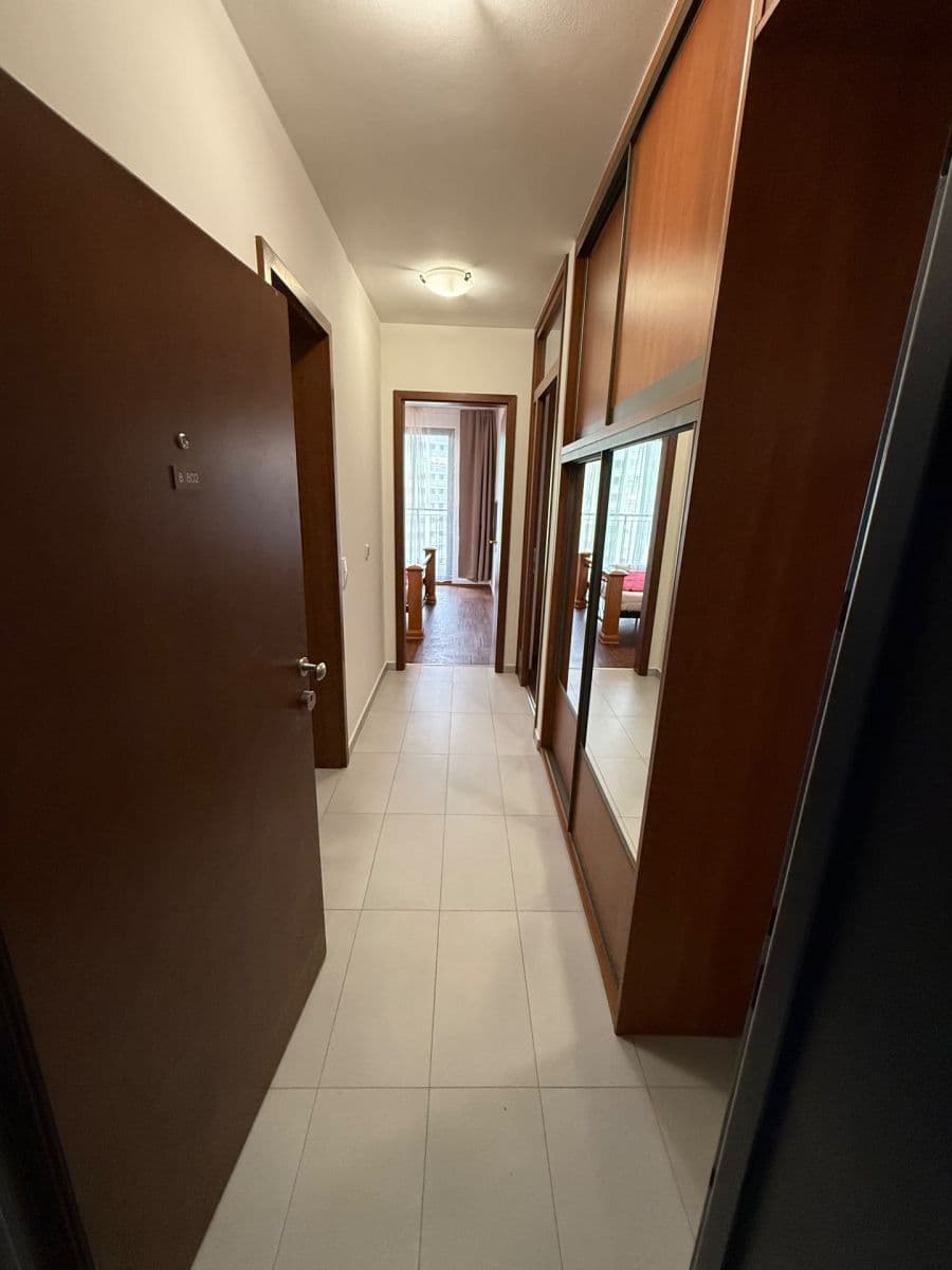 Prenájom bytu 2-izbový 74 m², Jeremiášova, Praha, Praha Prenájom bytu 2-izbový 74 m², Jeremiášova, Praha, Praha