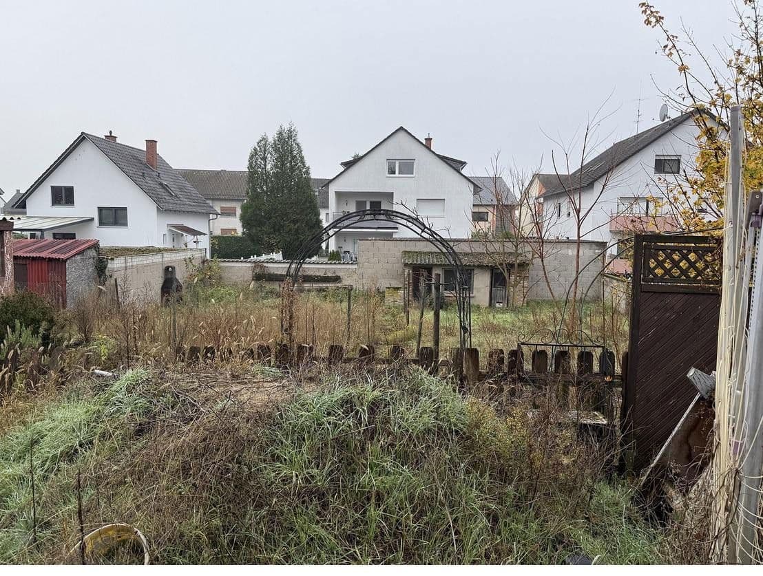 Predaj domu 195 m², pozemek 956 m², Rheintalstraße 12, Schwetzingen, Bádensko-Wurttembersko Predaj domu 195 m², pozemek 956 m², Rheintalstraße 12, Schwetzingen, Bádensko-Wurttembersko