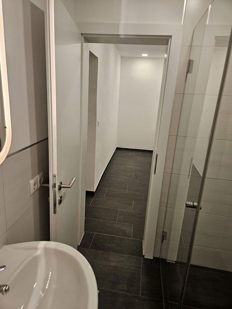 Prenájom bytu 1-izbový 30 m², Krüseweg 7, Absam, Tirolsko Prenájom bytu 1-izbový 30 m², Krüseweg 7, Absam, Tirolsko