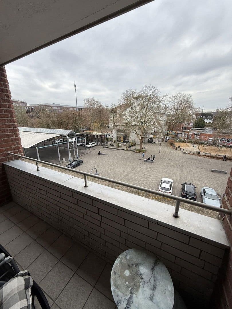 Prenájom bytu 2-izbový 66 m², Berliner Str.32, Köln, Severné Porýnie - Westfálsko Prenájom bytu 2-izbový 66 m², Berliner Str.32, Köln, Severné Porýnie - Westfálsko