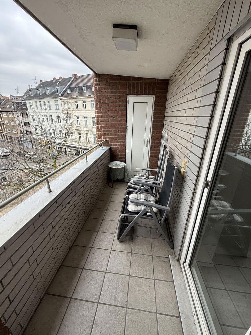 Prenájom bytu 2-izbový 66 m², Berliner Str.32, Köln, Severné Porýnie - Westfálsko Prenájom bytu 2-izbový 66 m², Berliner Str.32, Köln, Severné Porýnie - Westfálsko