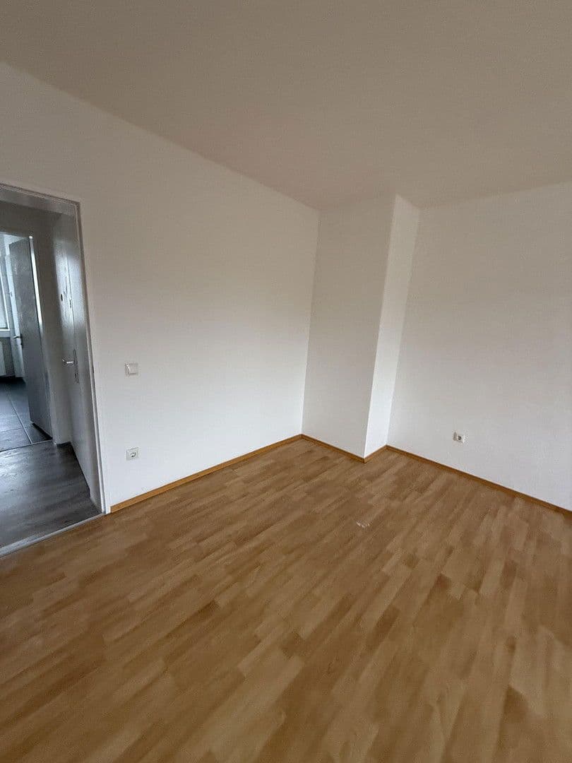 Prenájom bytu 2-izbový 66 m², Berliner Str.32, Köln, Severné Porýnie - Westfálsko Prenájom bytu 2-izbový 66 m², Berliner Str.32, Köln, Severné Porýnie - Westfálsko