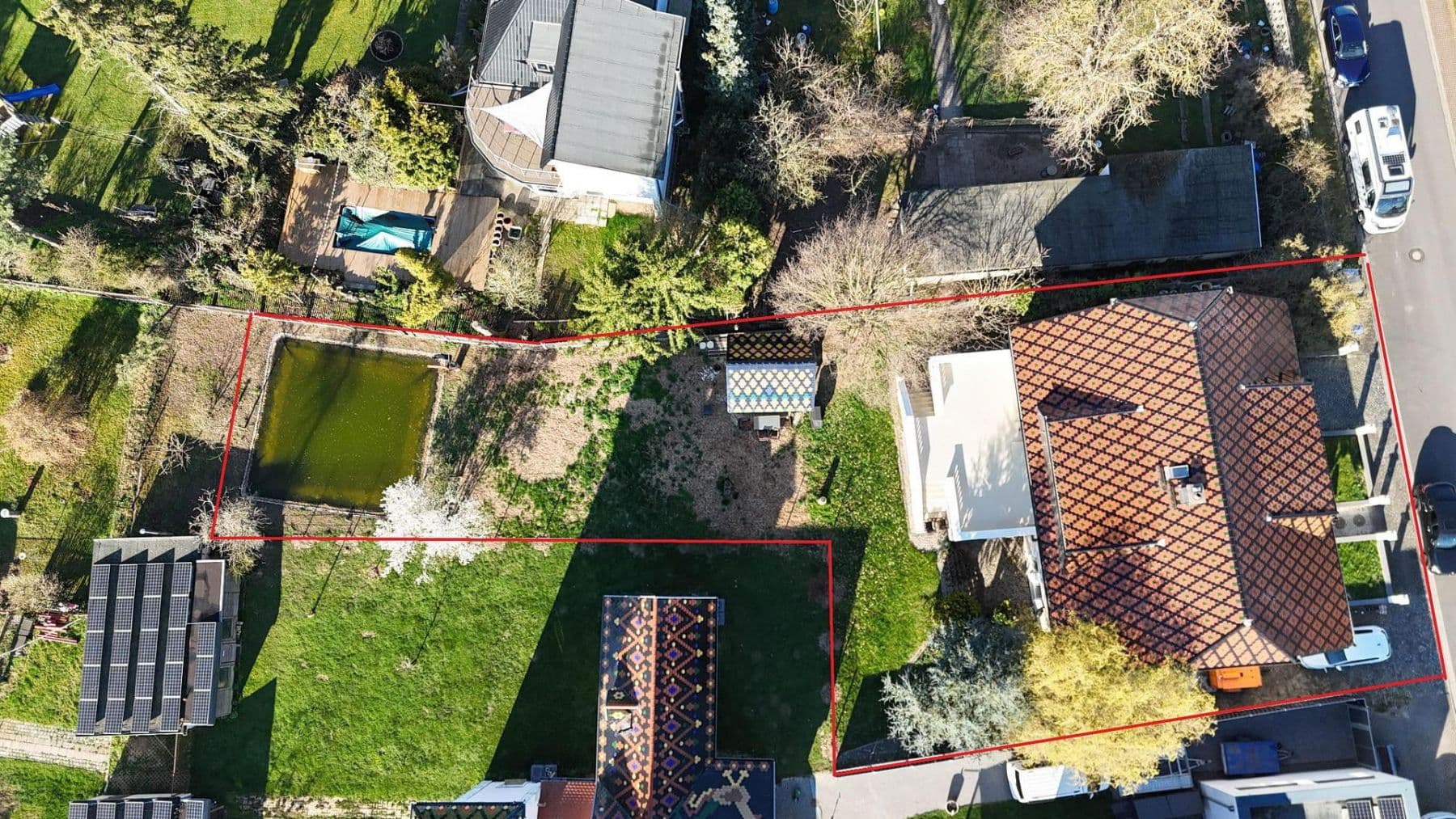 Predaj domu 500 m², pozemek 980 m², Prödeler Straße 9, Markkleeberg, Sasko Predaj domu 500 m², pozemek 980 m², Prödeler Straße 9, Markkleeberg, Sasko