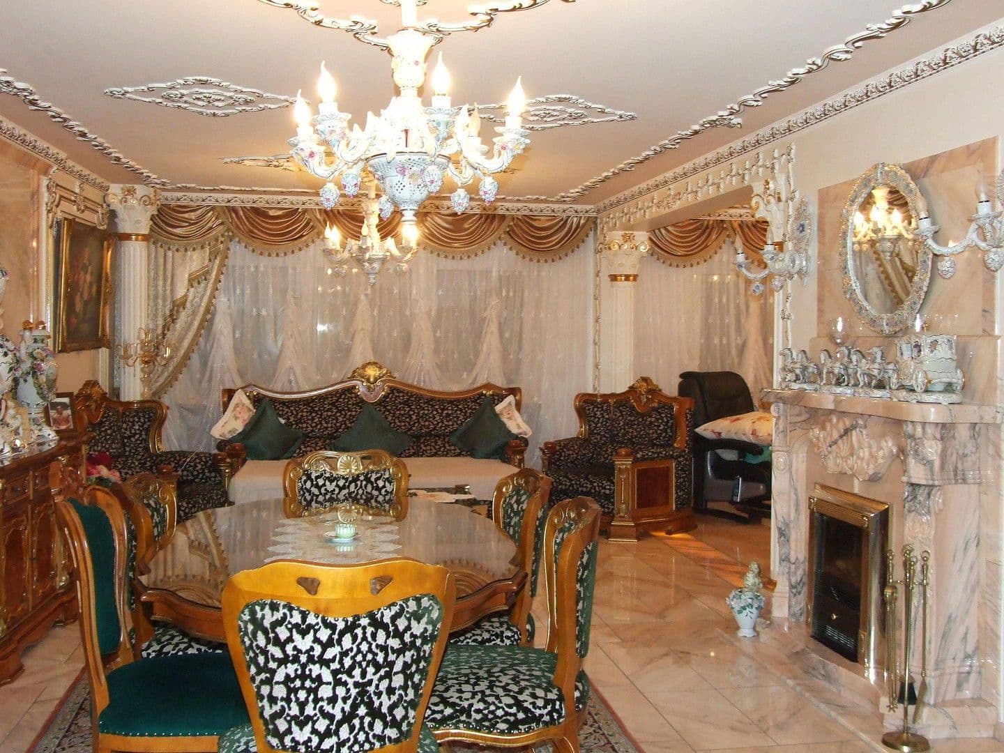 Predaj bytu 5-izbový 170 m², Nürnberg, Bavorsko Predaj bytu 5-izbový 170 m², Nürnberg, Bavorsko