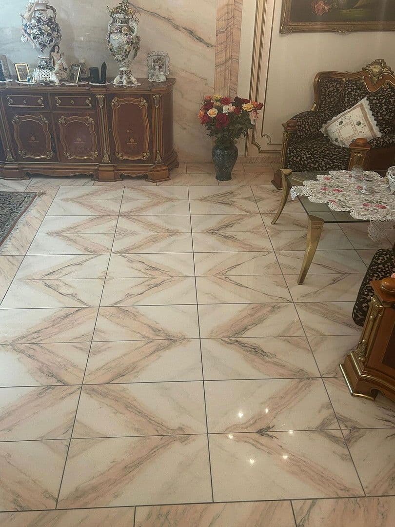 Predaj bytu 5-izbový 170 m², Nürnberg, Bavorsko Predaj bytu 5-izbový 170 m², Nürnberg, Bavorsko