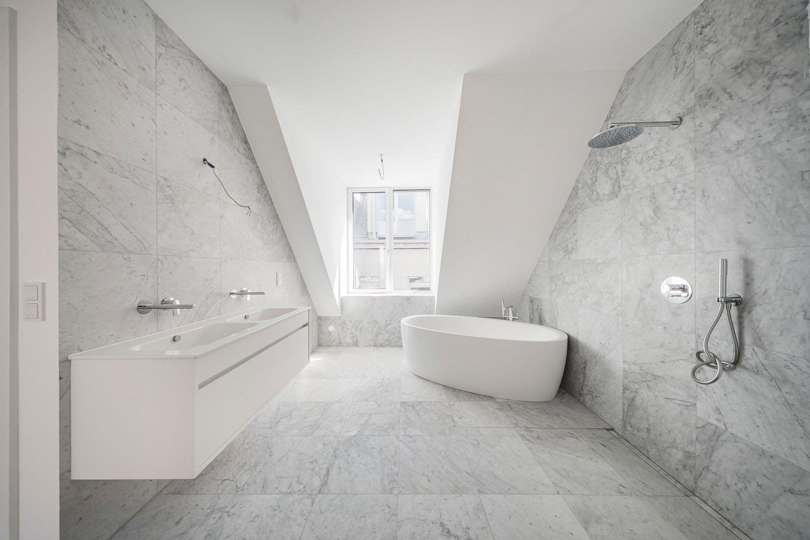 Predaj bytu 3-izbový 112 m², Grundsteingasse 38, Wien, Viedeň Predaj bytu 3-izbový 112 m², Grundsteingasse 38, Wien, Viedeň