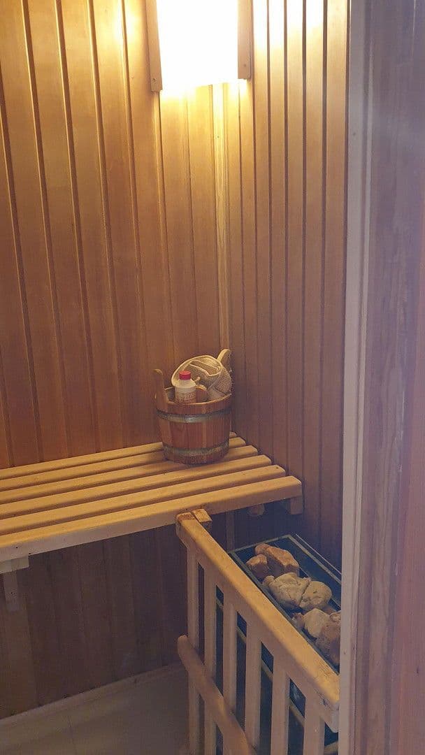 Prenájom bytu 4-izbový 220 m², Am Goldberg 9, Heusenstamm, Hesensko Prenájom bytu 4-izbový 220 m², Am Goldberg 9, Heusenstamm, Hesensko