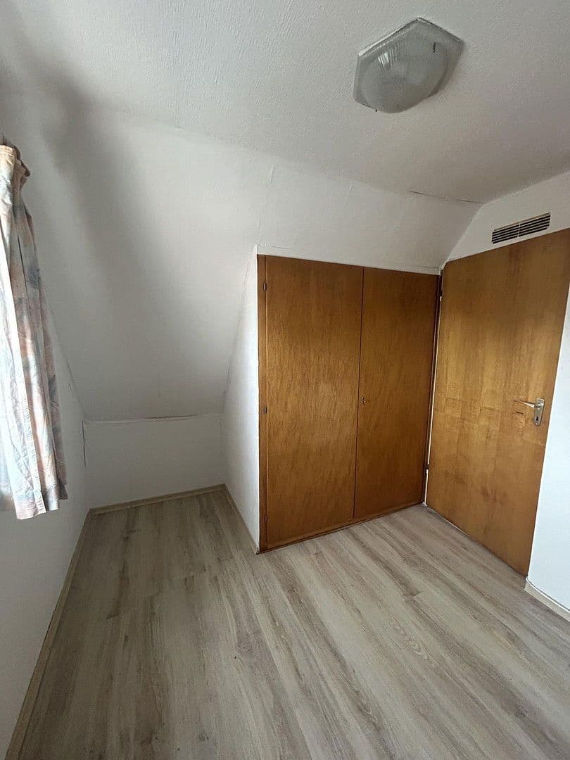Predaj domu 195 m², pozemek 604 m², Dammstr. 4, Hanau, Hesensko Predaj domu 195 m², pozemek 604 m², Dammstr. 4, Hanau, Hesensko