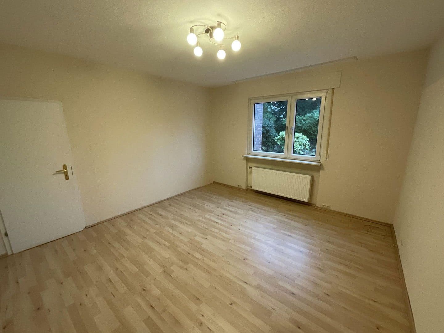 Predaj domu 195 m², pozemek 604 m², Dammstr. 4, Hanau, Hesensko Predaj domu 195 m², pozemek 604 m², Dammstr. 4, Hanau, Hesensko