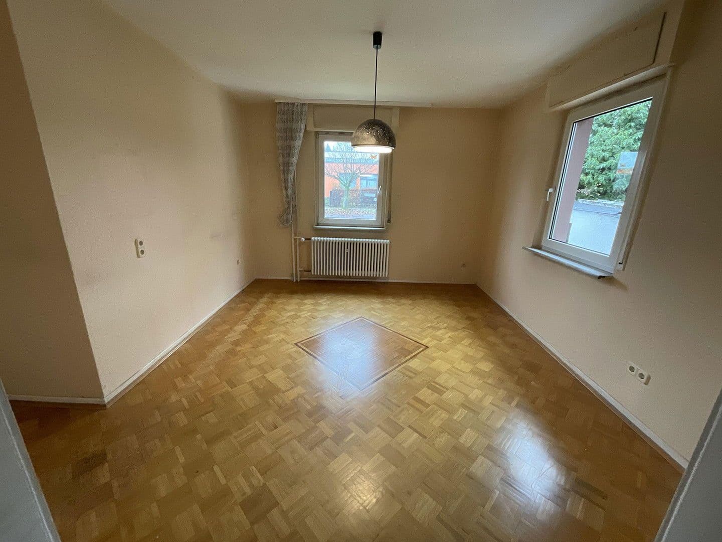 Predaj domu 195 m², pozemek 604 m², Dammstr. 4, Hanau, Hesensko Predaj domu 195 m², pozemek 604 m², Dammstr. 4, Hanau, Hesensko