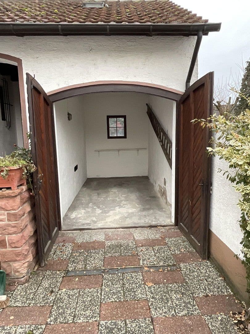 Predaj domu 195 m², pozemek 604 m², Dammstr. 4, Hanau, Hesensko Predaj domu 195 m², pozemek 604 m², Dammstr. 4, Hanau, Hesensko