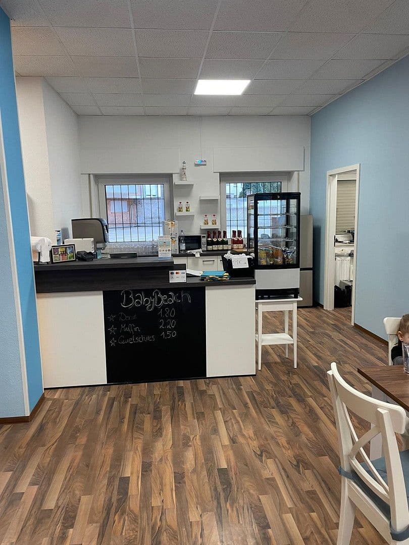 Prenájom nebytového priestoru 68 m², Augustastraße 7, Moers, Severné Porýnie - Westfálsko Prenájom nebytového priestoru 68 m², Augustastraße 7, Moers, Severné Porýnie - Westfálsko