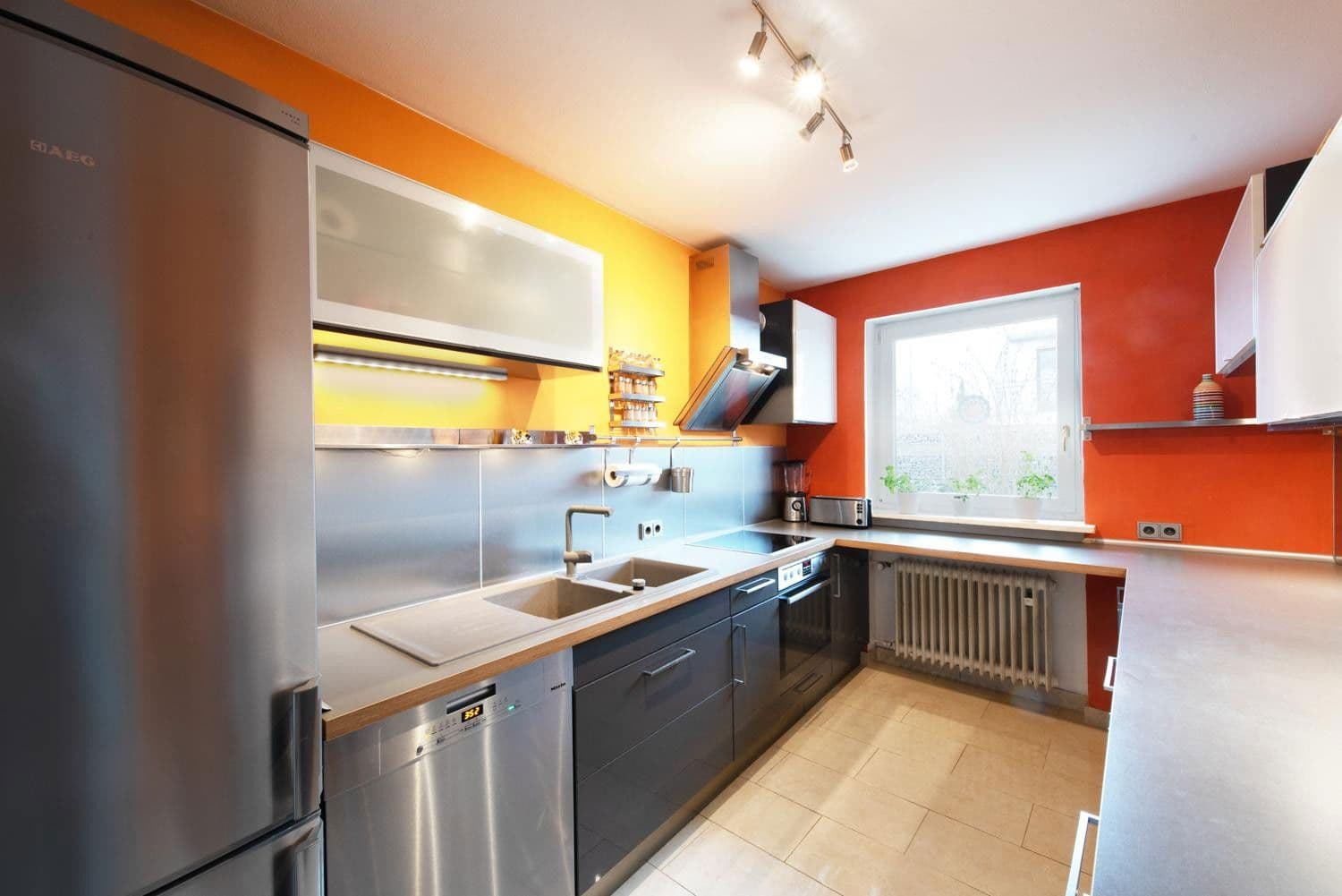 Predaj domu 245 m², pozemek 302 m², Ottobrunn, Bavorsko Predaj domu 245 m², pozemek 302 m², Ottobrunn, Bavorsko