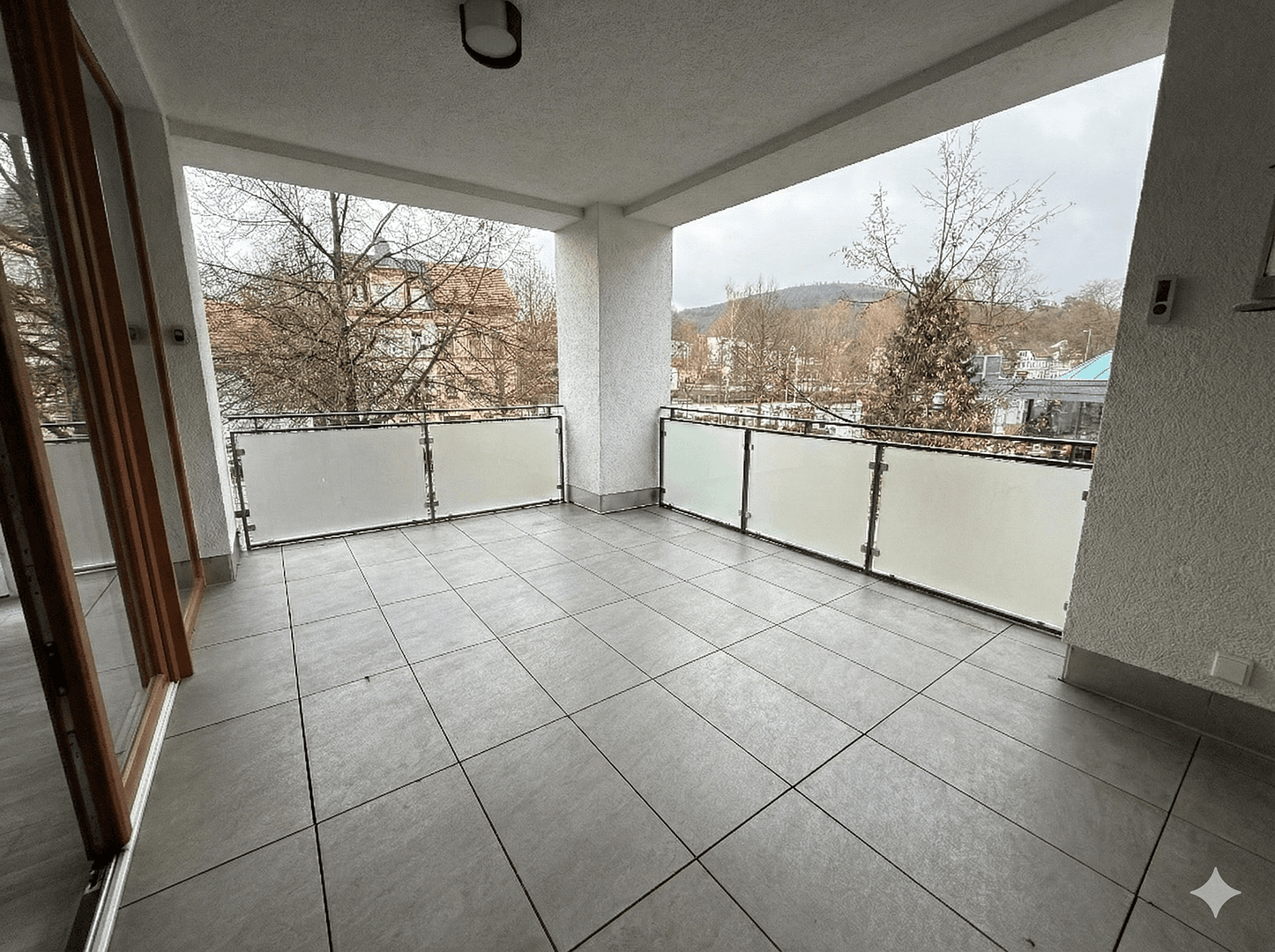 Prenájom bytu 3-izbový 136 m², Ilmenau, Durínsko Prenájom bytu 3-izbový 136 m², Ilmenau, Durínsko