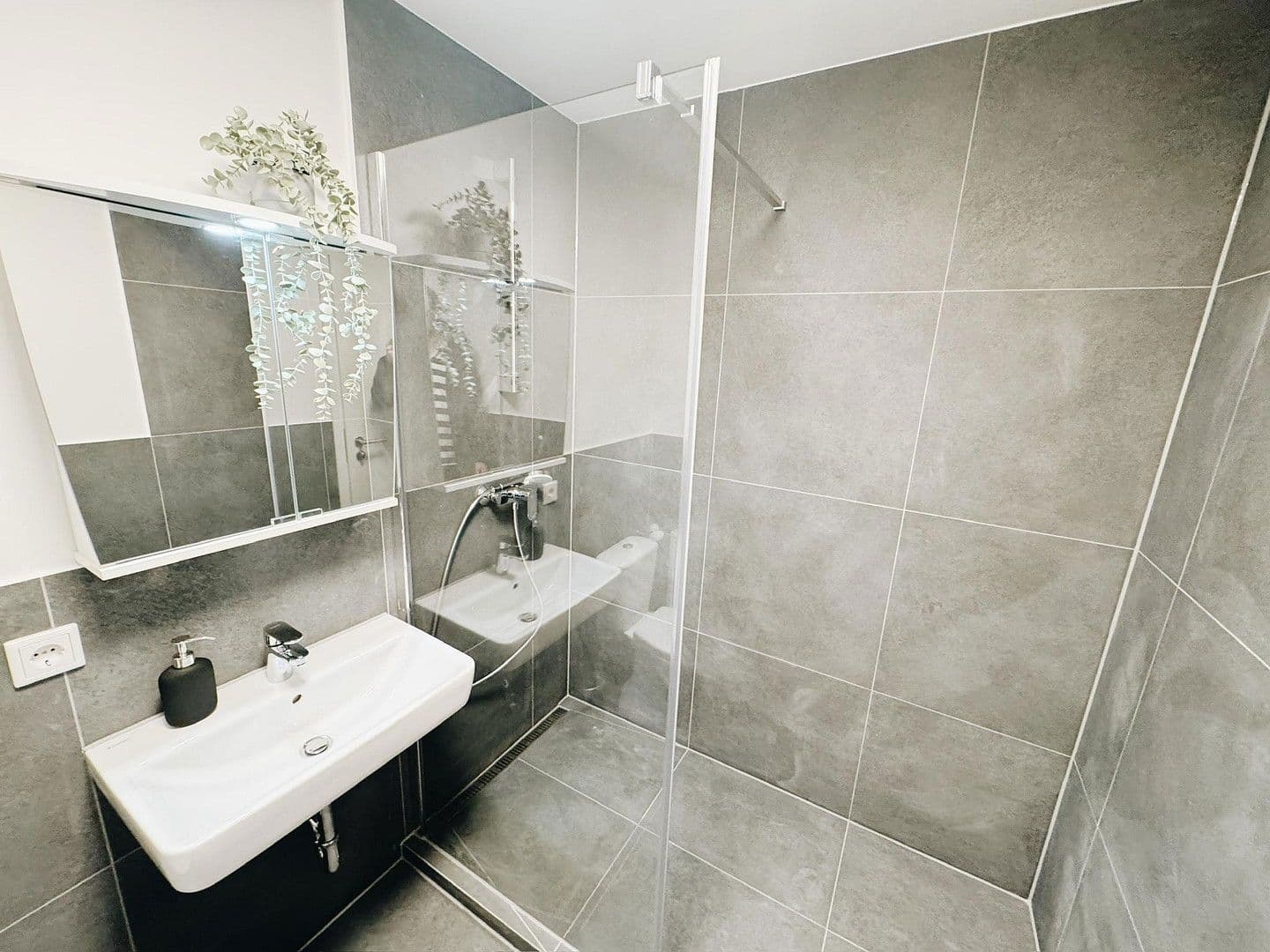 Prenájom bytu 73 m², Stemplingeranger 13, München, Bavorsko Prenájom bytu 73 m², Stemplingeranger 13, München, Bavorsko