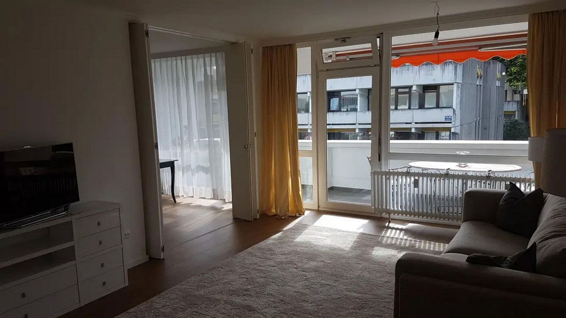 Prenájom bytu 2-izbový 70 m², München, Bavorsko Prenájom bytu 2-izbový 70 m², München, Bavorsko