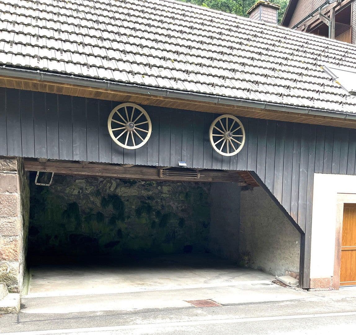 Predaj domu 263 m², pozemek 17.301 m², Wildschapbachstraße 6, Bad Rippoldsau-Schapbach, Bádensko-Wurttembersko Predaj domu 263 m², pozemek 17.301 m², Wildschapbachstraße 6, Bad Rippoldsau-Schapbach, Bádensko-Wurttembersko