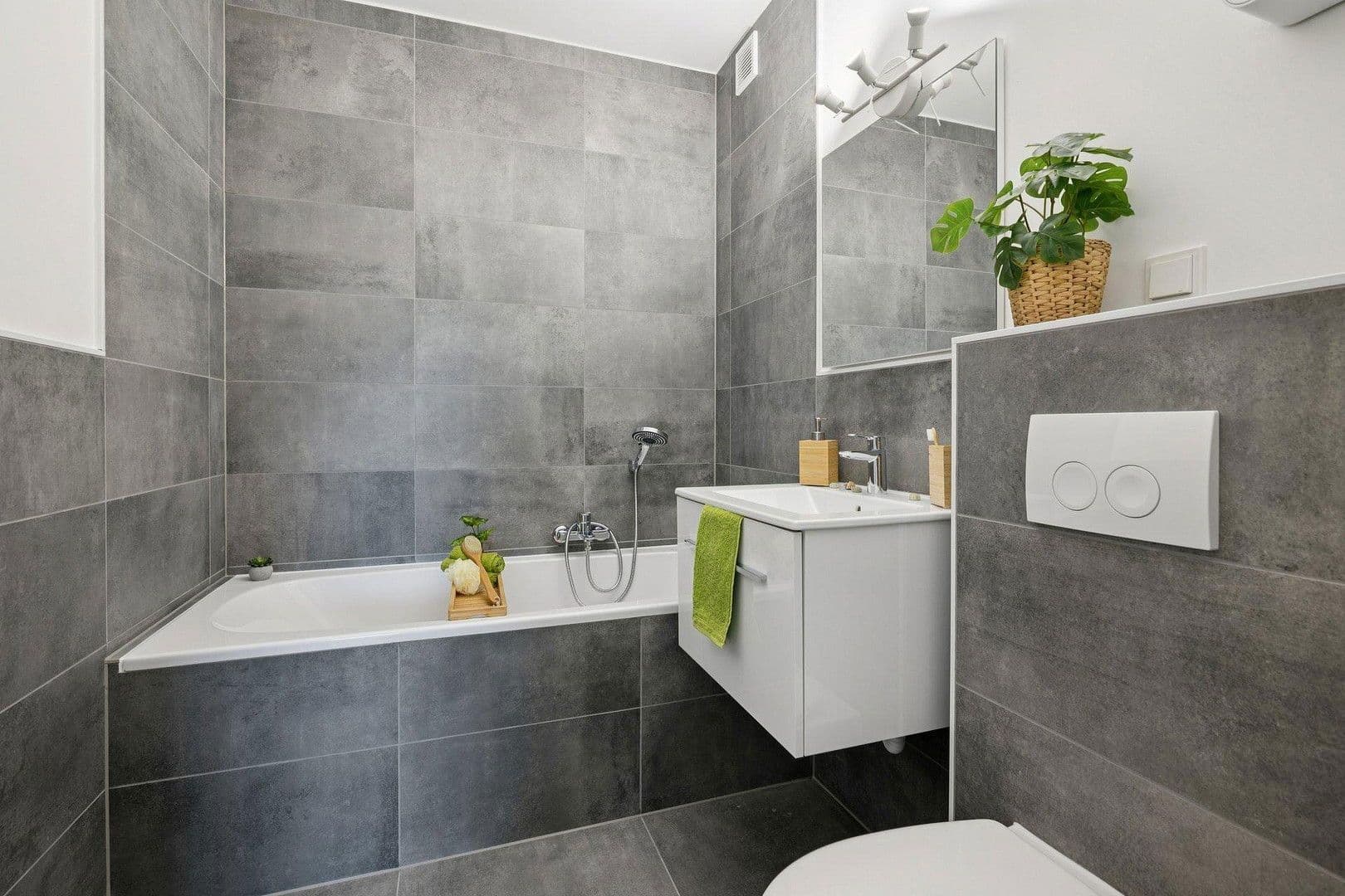 Predaj bytu 4-izbový 104 m², Dr.Schier-Str.18, Sankt Ingbert, Sársko Predaj bytu 4-izbový 104 m², Dr.Schier-Str.18, Sankt Ingbert, Sársko