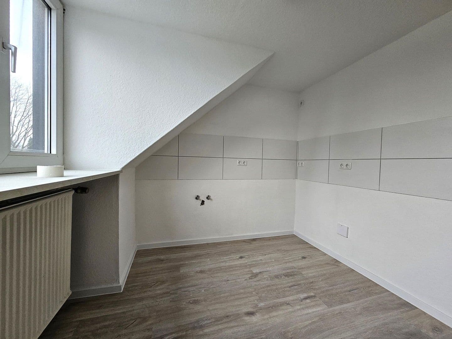 Prenájom bytu 3-izbový 68 m², Limburgstraße 15, Mülheim an der Ruhr, Severné Porýnie - Westfálsko Prenájom bytu 3-izbový 68 m², Limburgstraße 15, Mülheim an der Ruhr, Severné Porýnie - Westfálsko