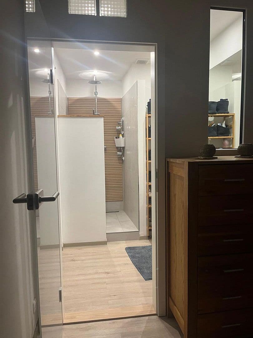 Predaj bytu 2-izbový 75 m², Hamburg, Hamburg Predaj bytu 2-izbový 75 m², Hamburg, Hamburg